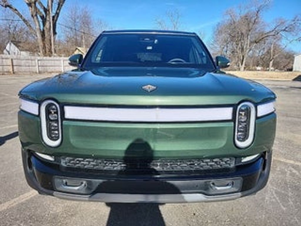2023 Rivian R1S Adventure