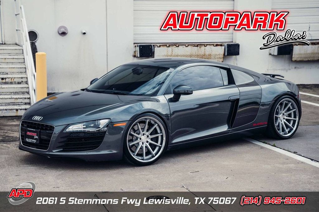 2009 Audi R8 Quattro coupe awd
