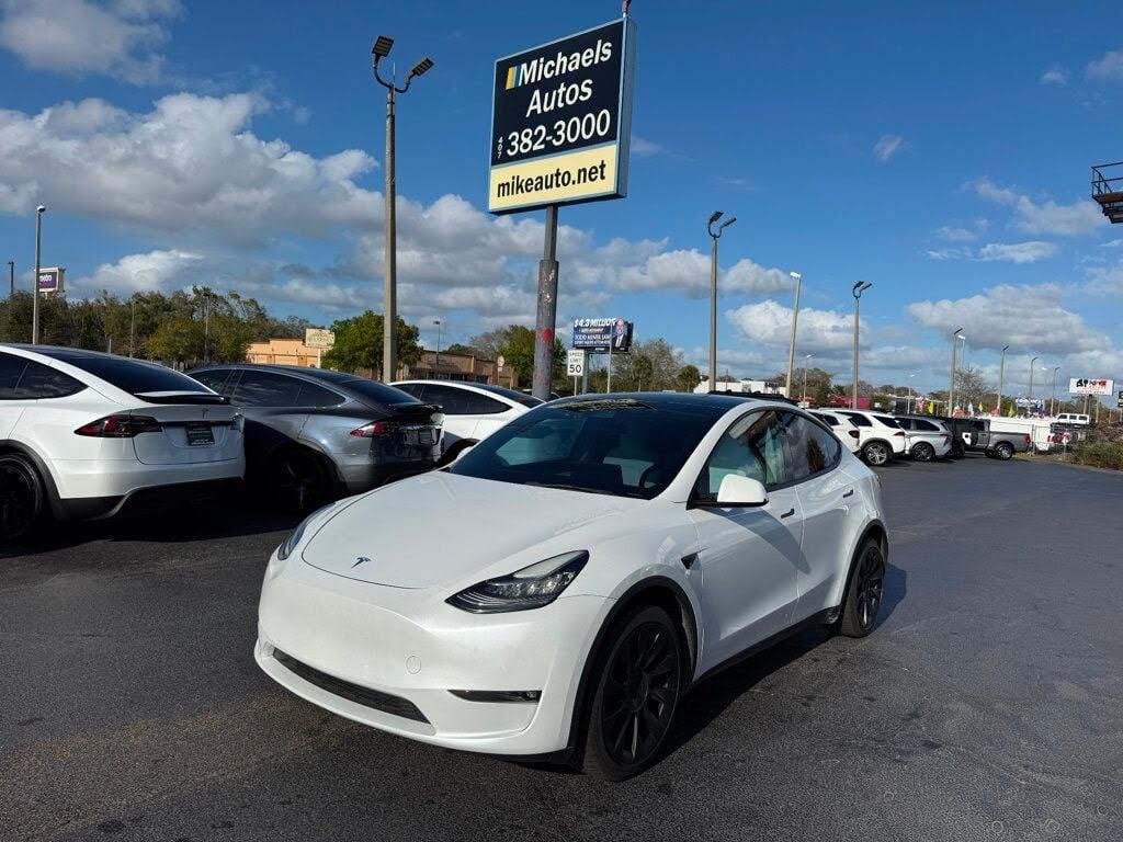 2022 Tesla Model y Long range awd