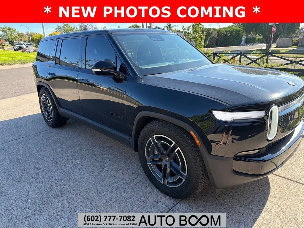 2025 Rivian R1s Adventure dual motor awd
