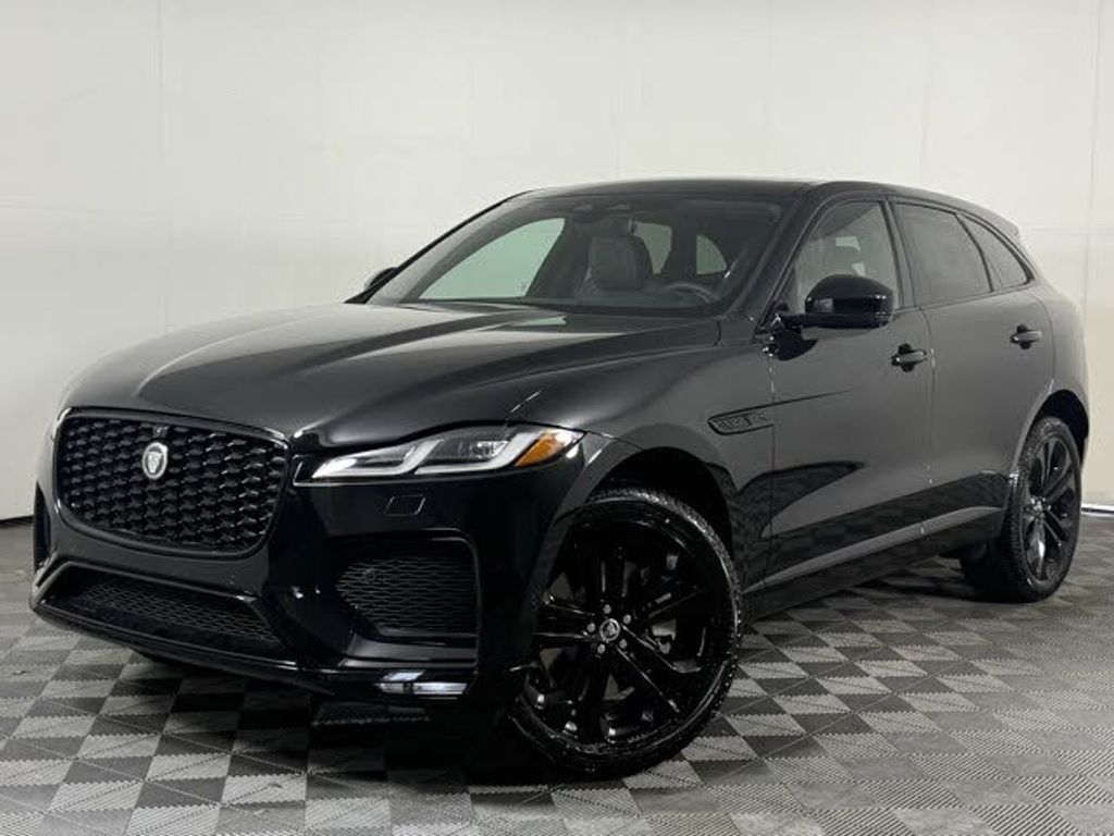 Image 2026 Jaguar F-pace R-dynamic s