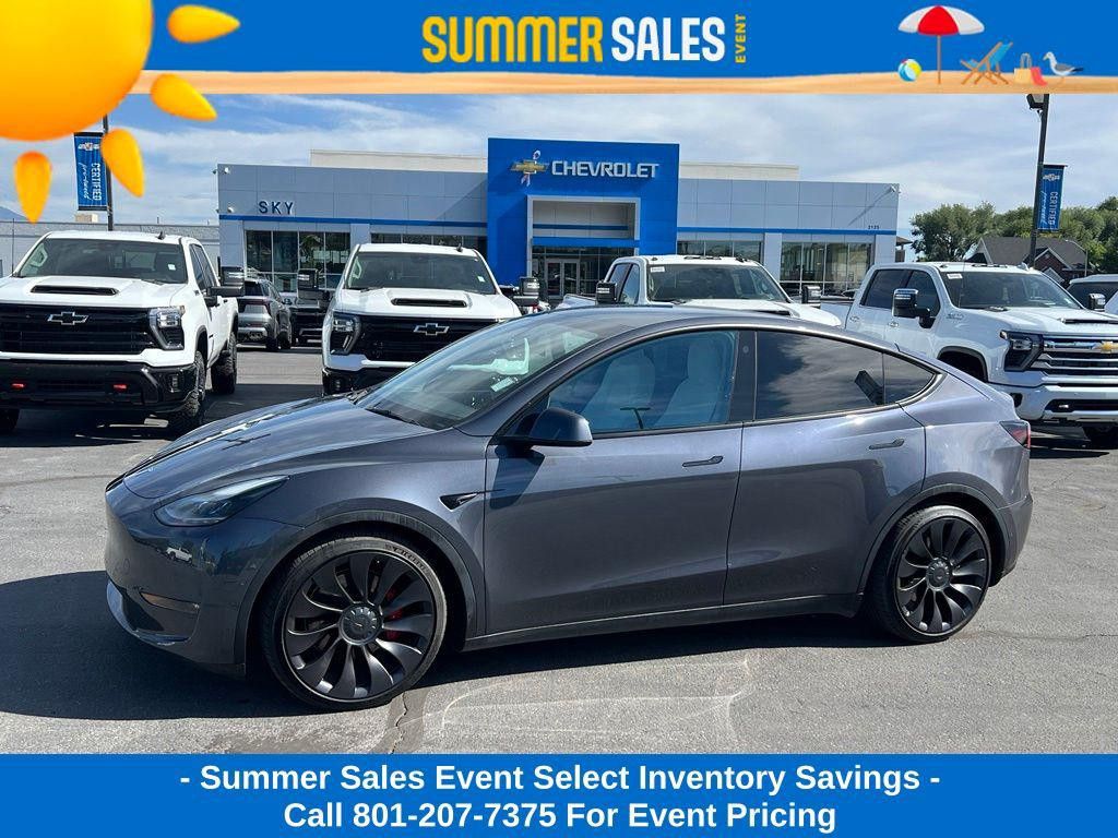 2022 Tesla Model y Performance