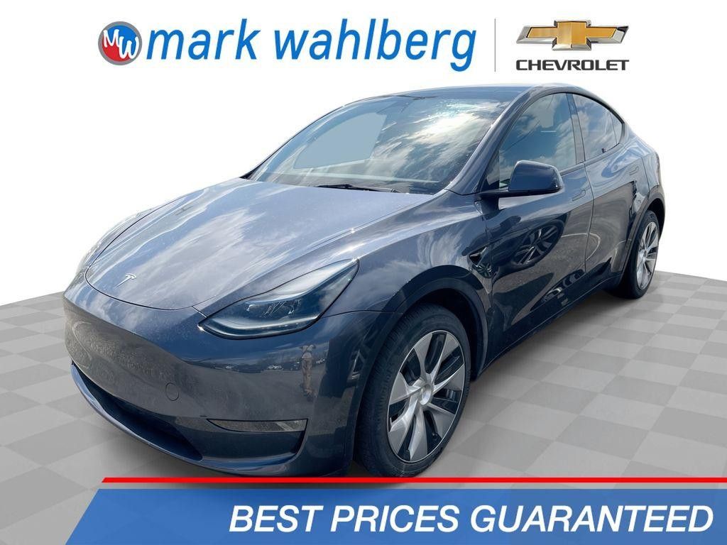 Image 2023 TESLA Model Y Long range