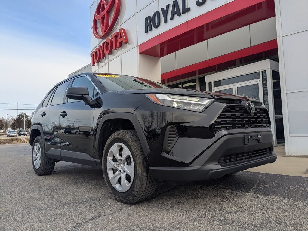2024 Toyota Rav4 Le awd