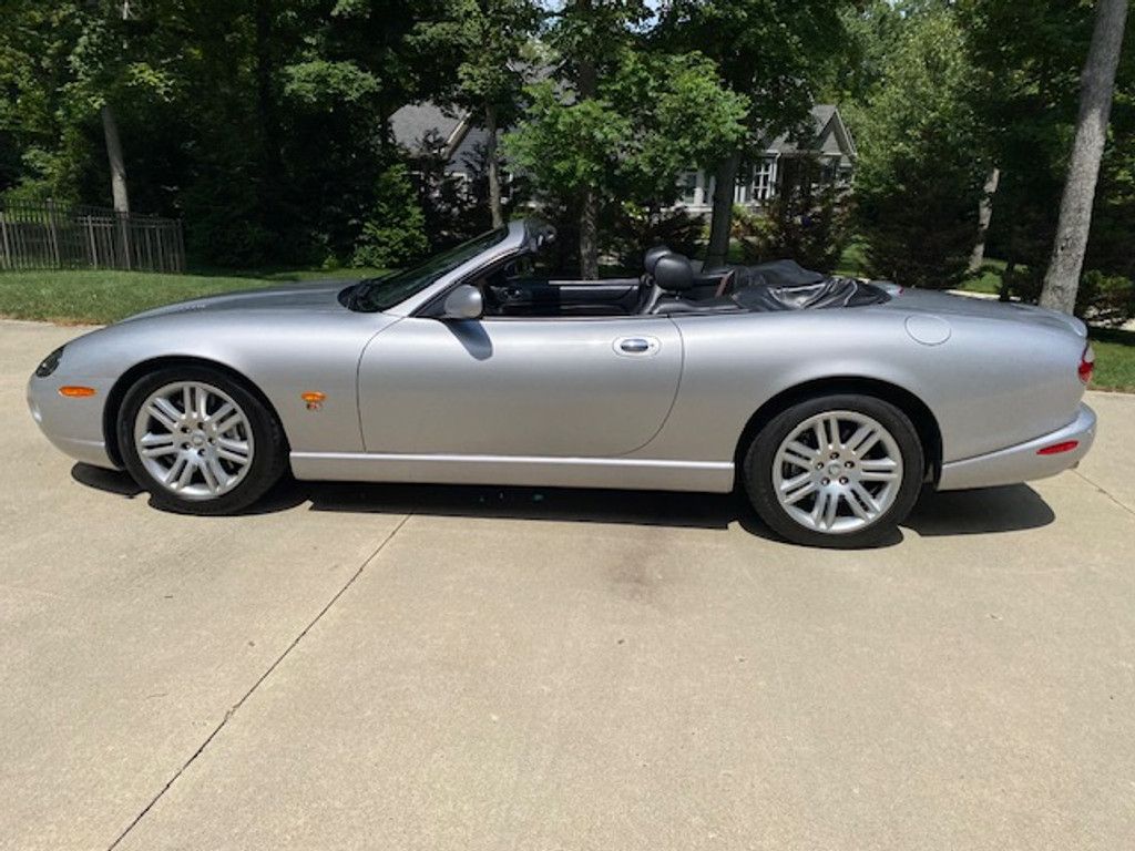 2005 Jaguar Xk R