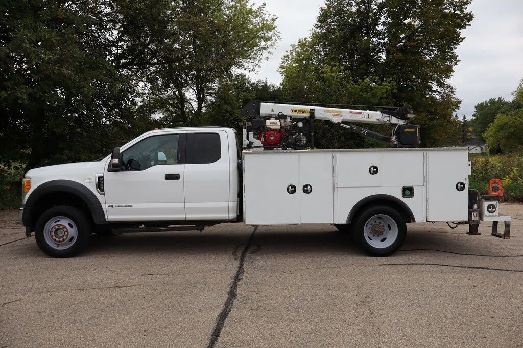 2017 Ford F-550 super duty chassis