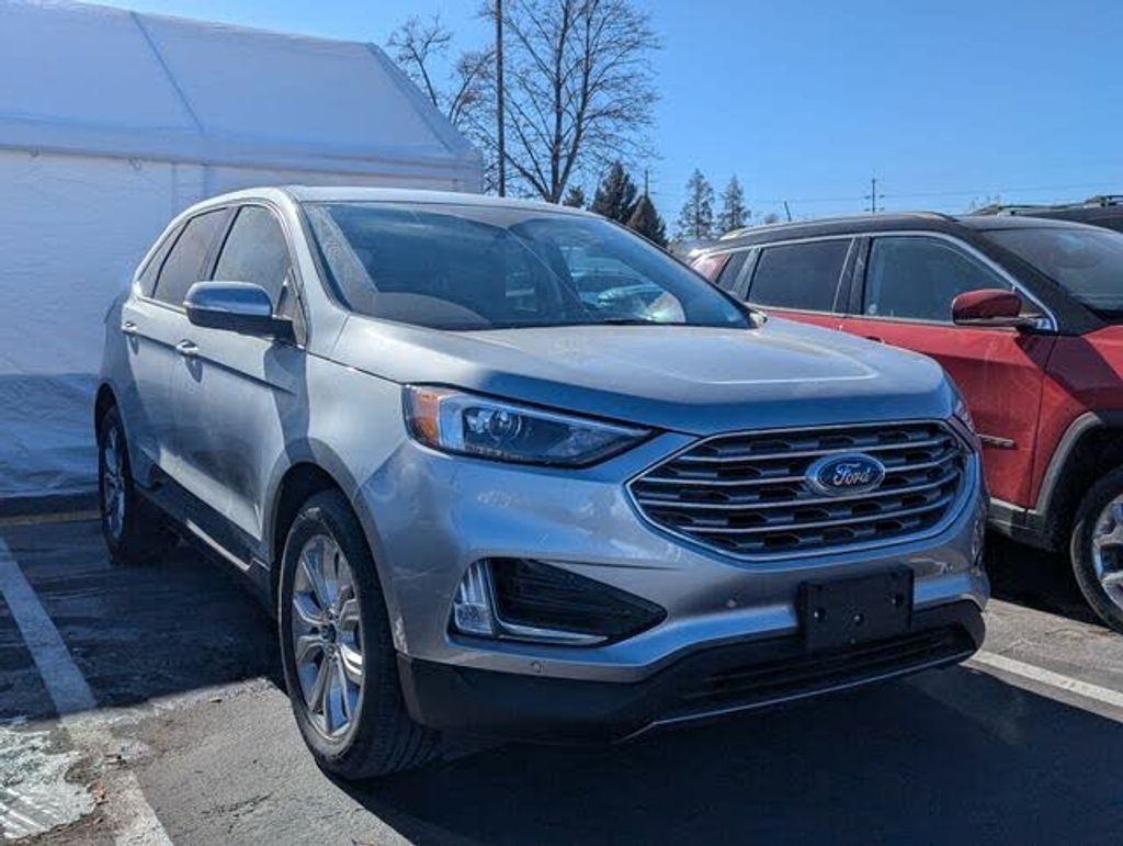 2024 Ford Edge Titanium