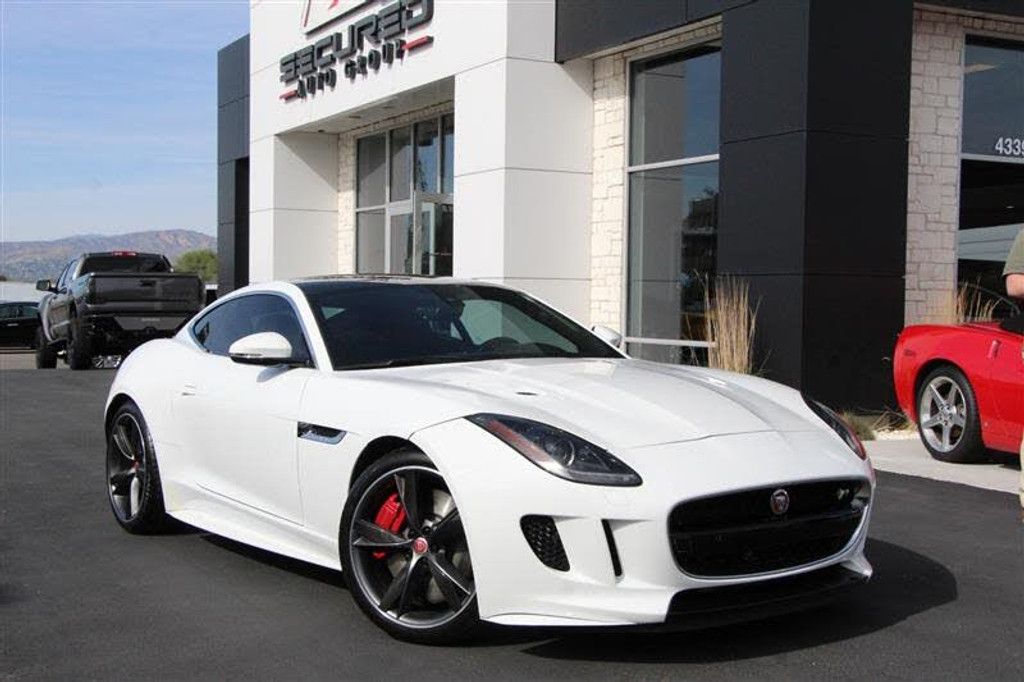 2016 Jaguar F-type R