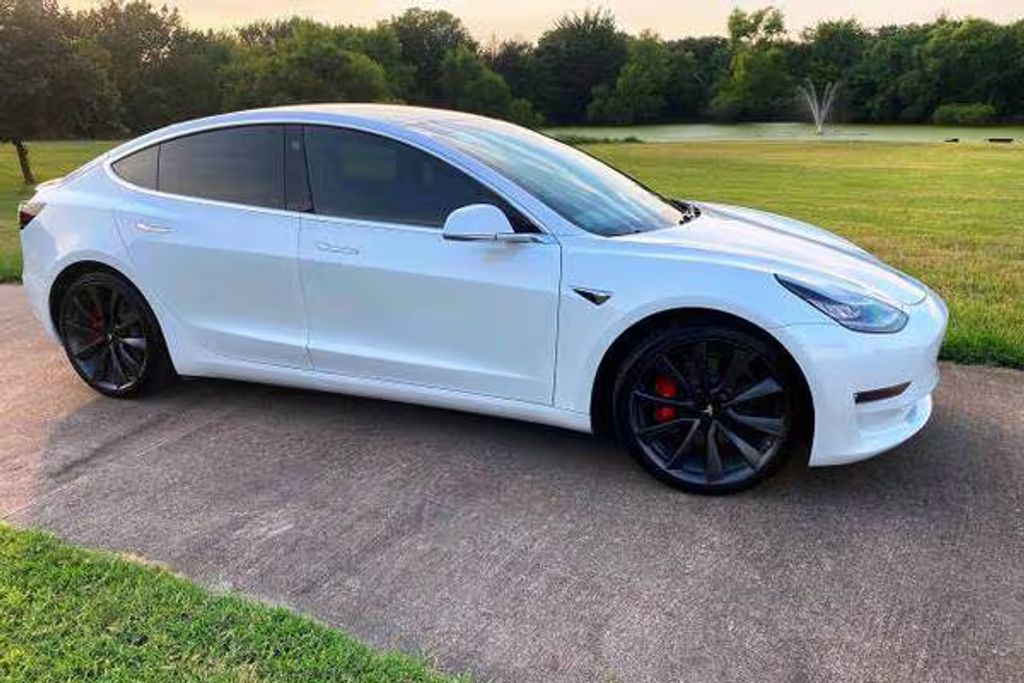 2020 Tesla Model 3 Performance