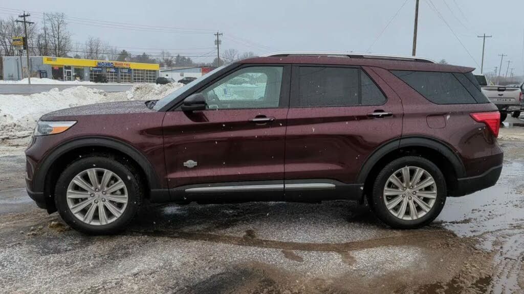 Image 2022 Ford Explorer King ranch awd
