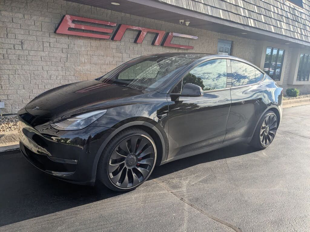 2022 Tesla Model y Performance awd