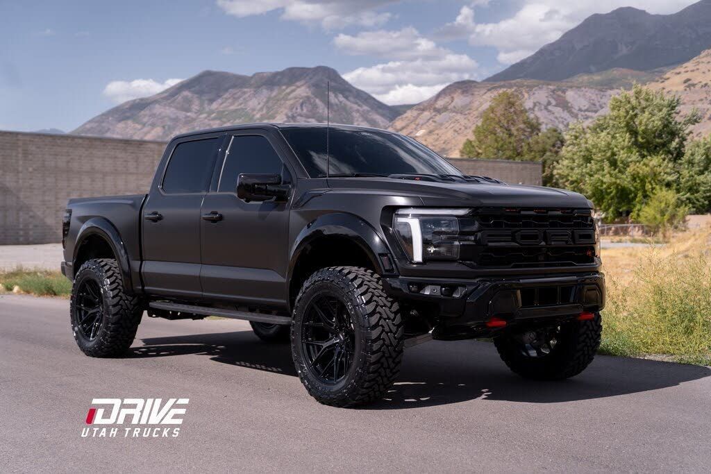 2025 Ford F-150 Raptor