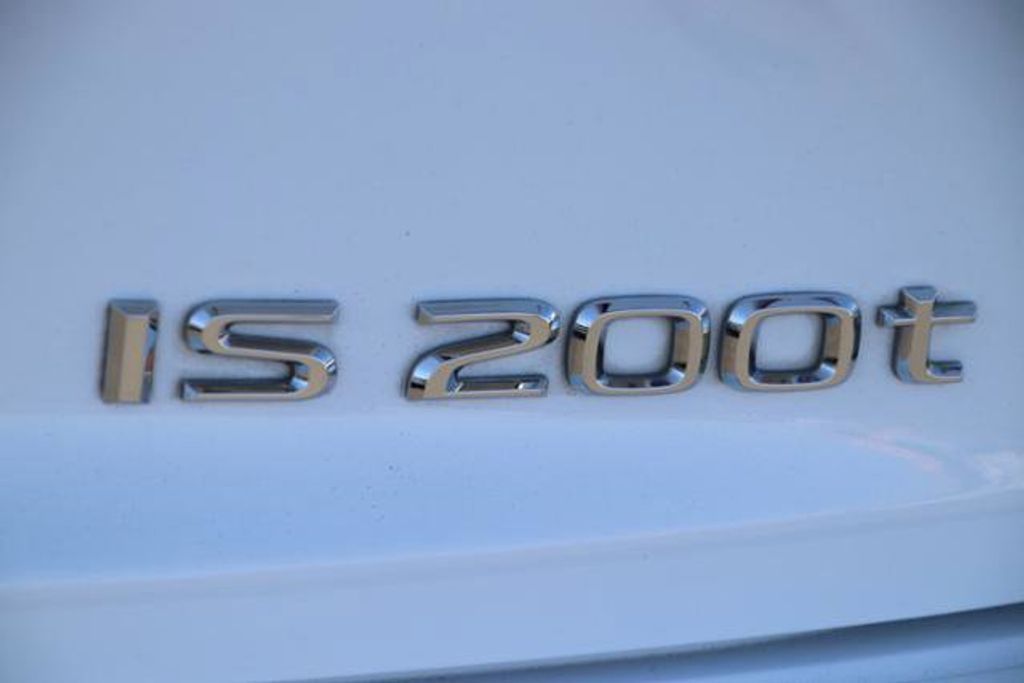 Image 2016 Lexus Is 200t