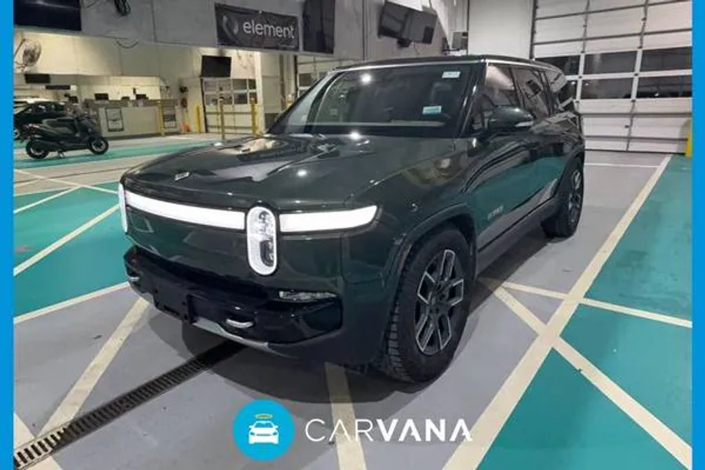 2023 Rivian R1s Adventure