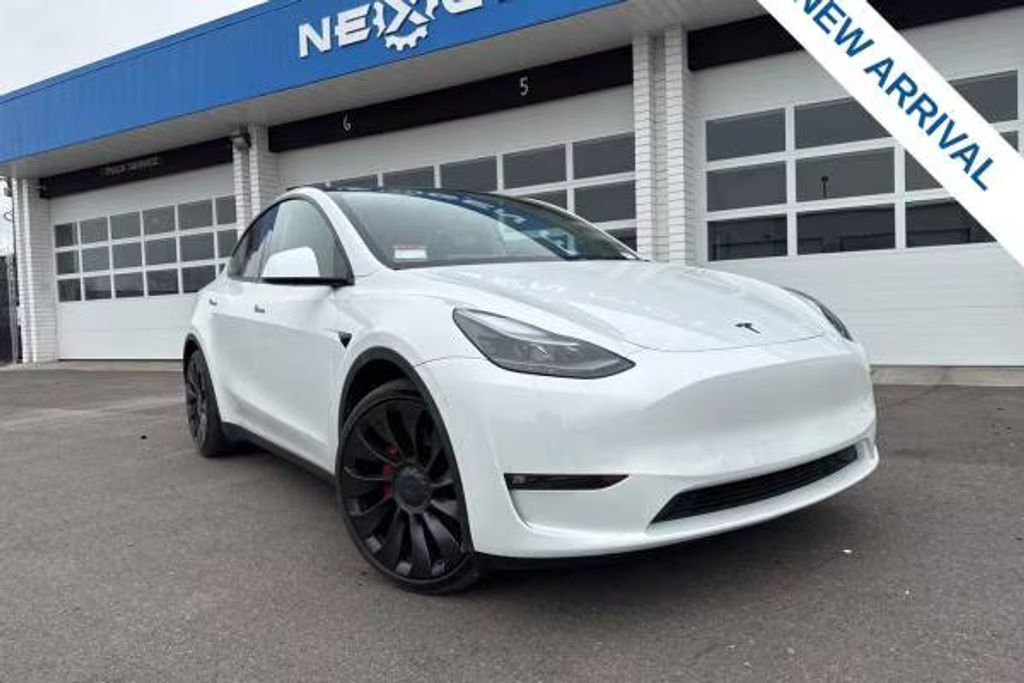 2022 Tesla Model y