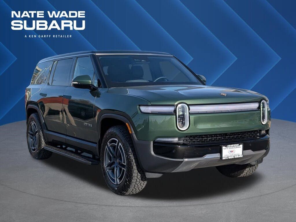2025 Rivian R1s Adventure dual motor awd