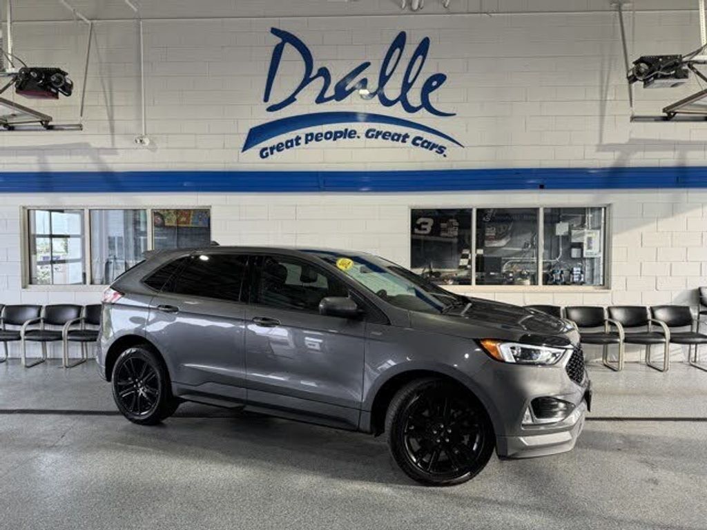 2022 Ford Edge