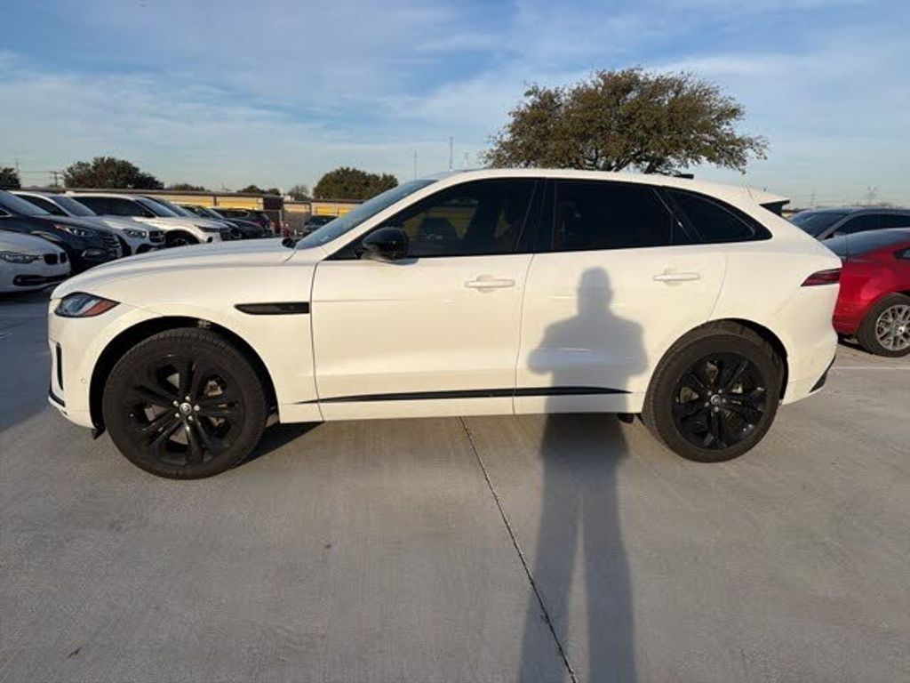 2025 Jaguar F-pace R-dynamic s