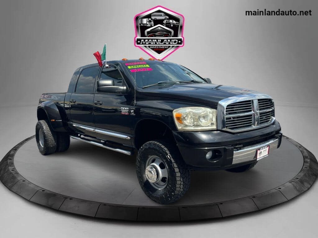 2007 Dodge Ram 3500 Laramie mega cab drw 4wd