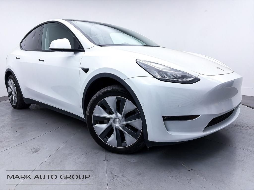 Image 2022 TESLA Model Y Long range awd