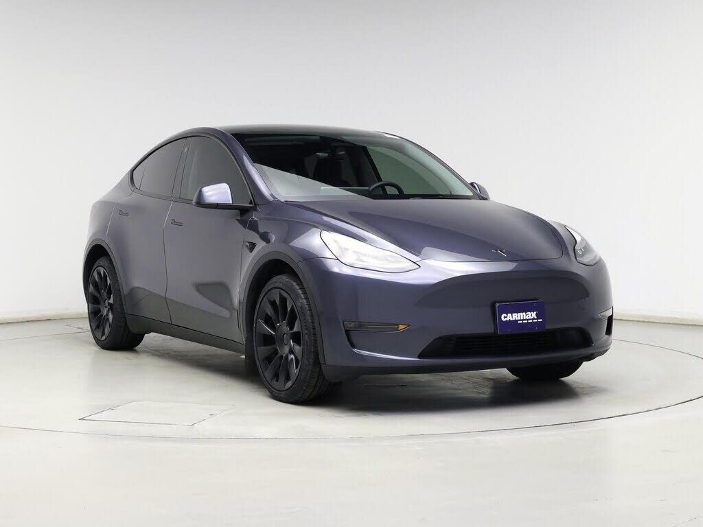2023 Tesla Model y Long range