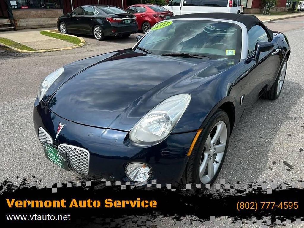2007 Pontiac Solstice Base