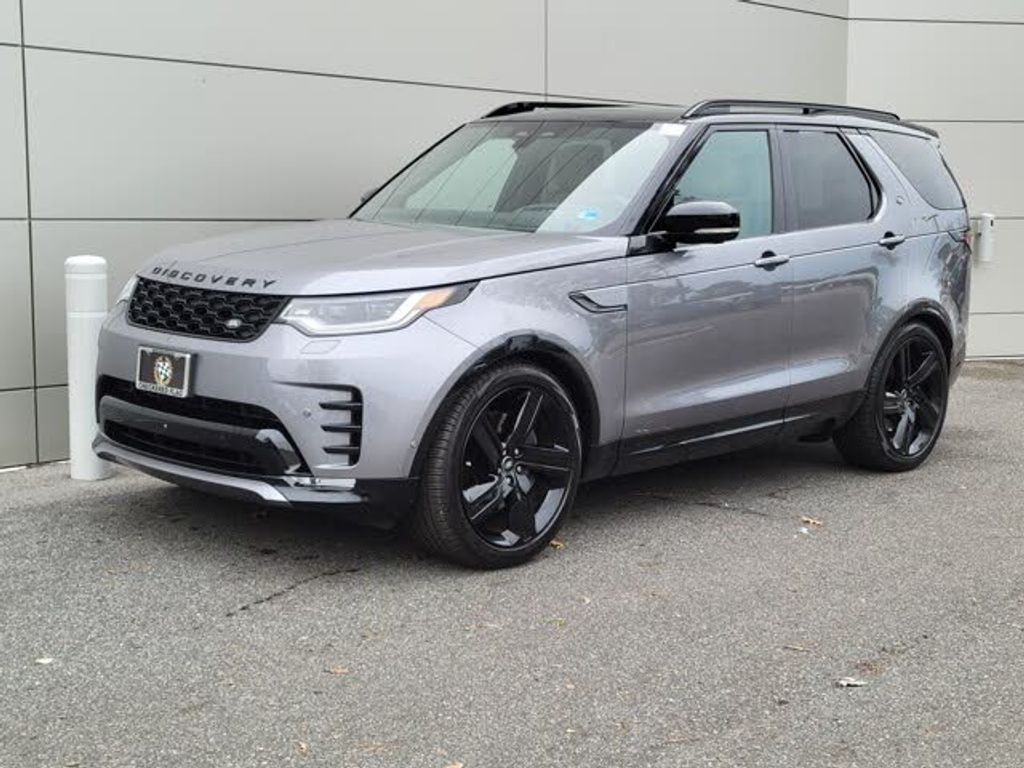2025 Land rover Discovery Dynamic se