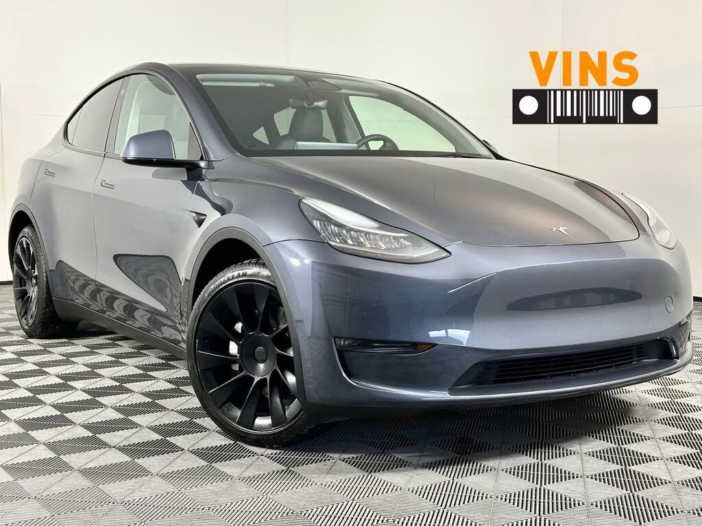 2023 Tesla Model y Long range