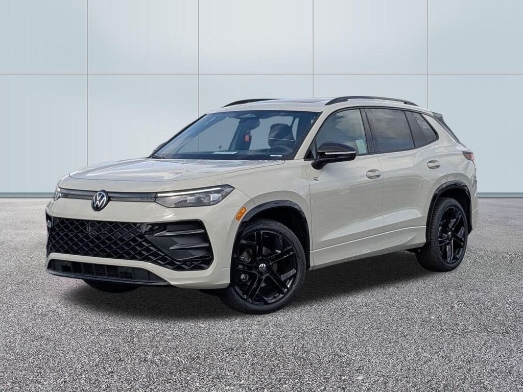 2026 Volkswagen Tiguan SE R-Line Black