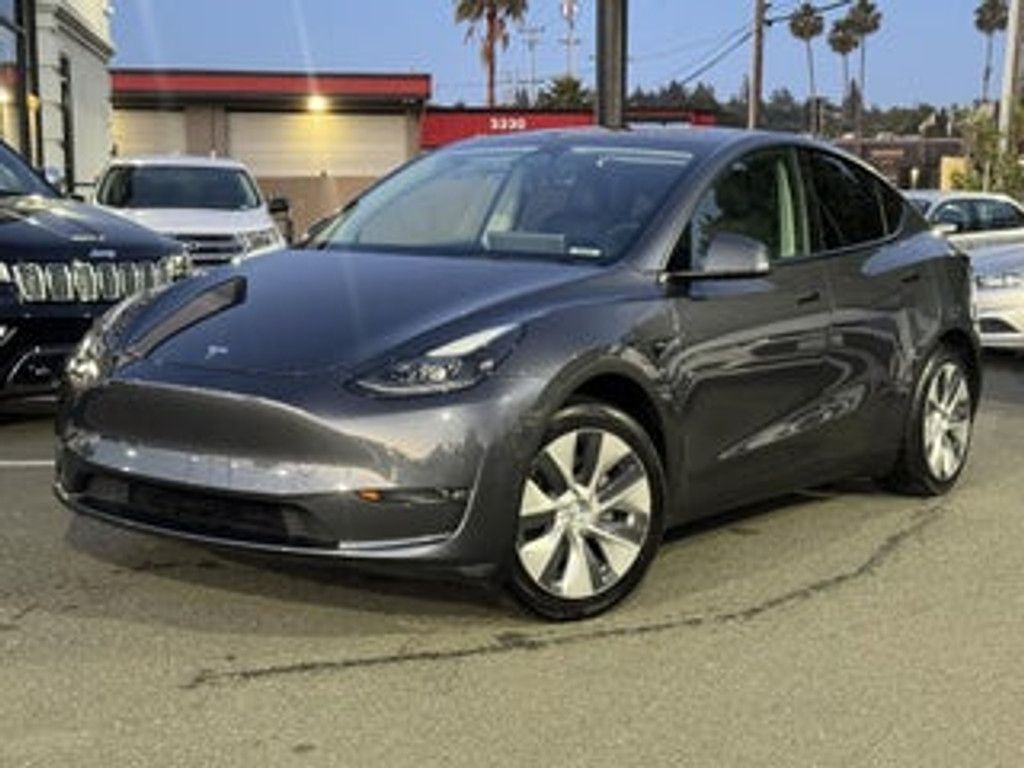 2022 Tesla Model y Long range awd