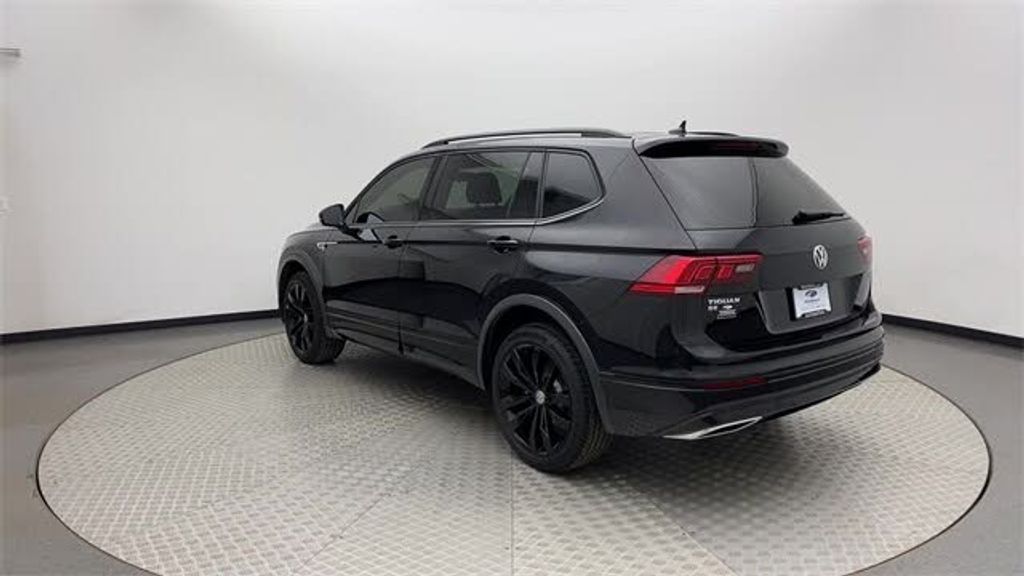 Image 2020 Volkswagen Tiguan Se r-line black 4motion awd