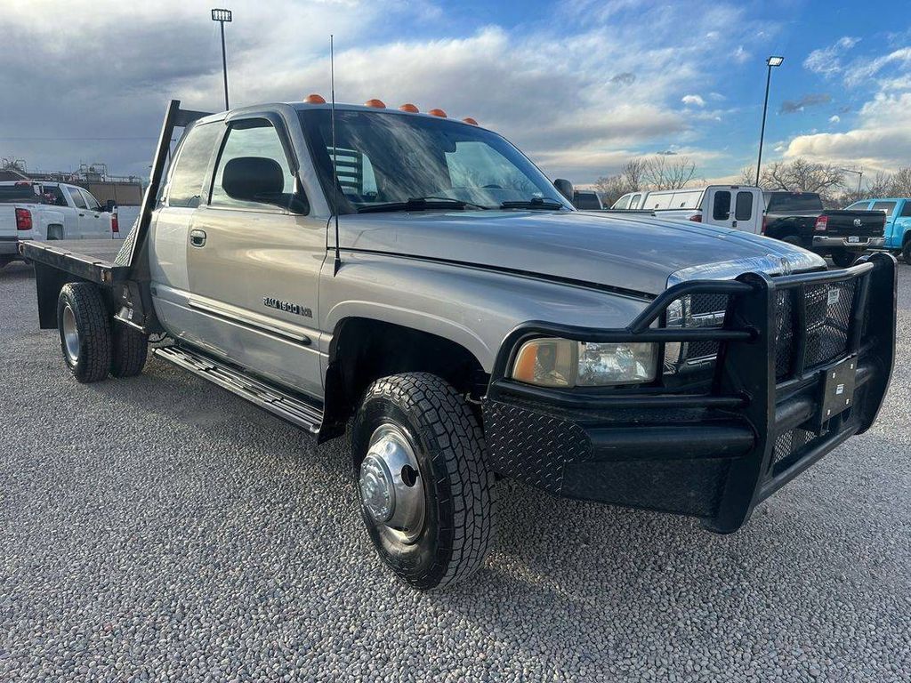 1999 Dodge Ram 3500 truck Slt