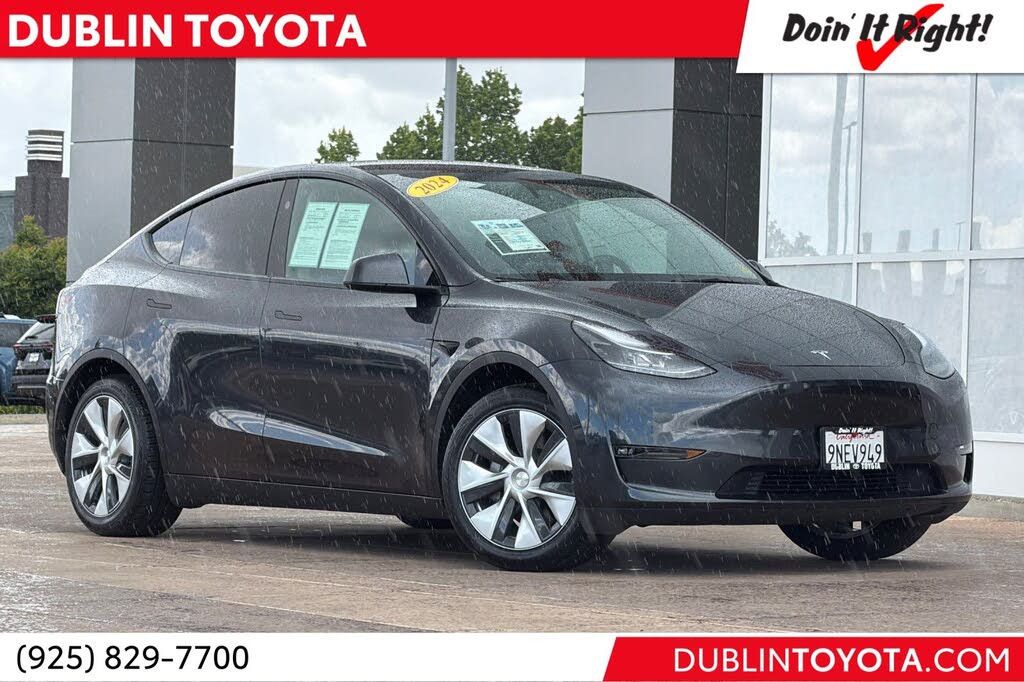 Image 2024 TESLA Model Y Long range awd