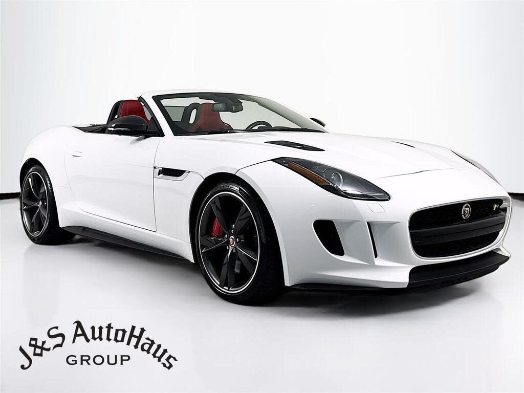 2016 Jaguar F-type R