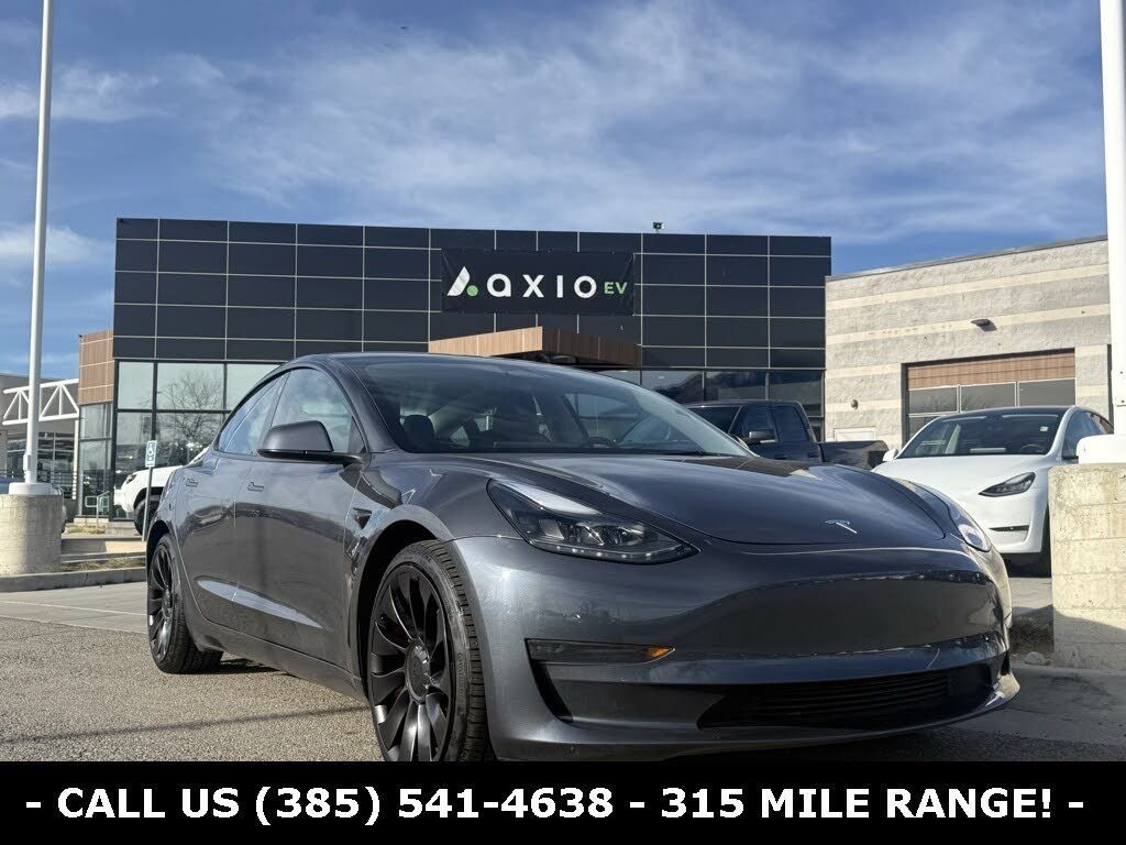 2023 Tesla Model 3 Performance