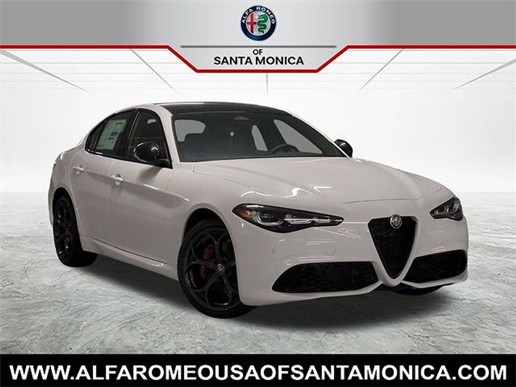 2025 Alfa romeo Giulia Tributo italiano