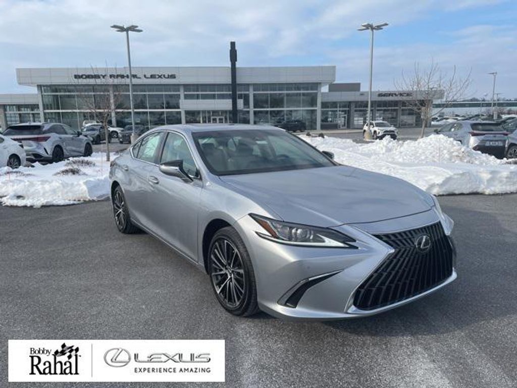 2025 Lexus Es 300h Base