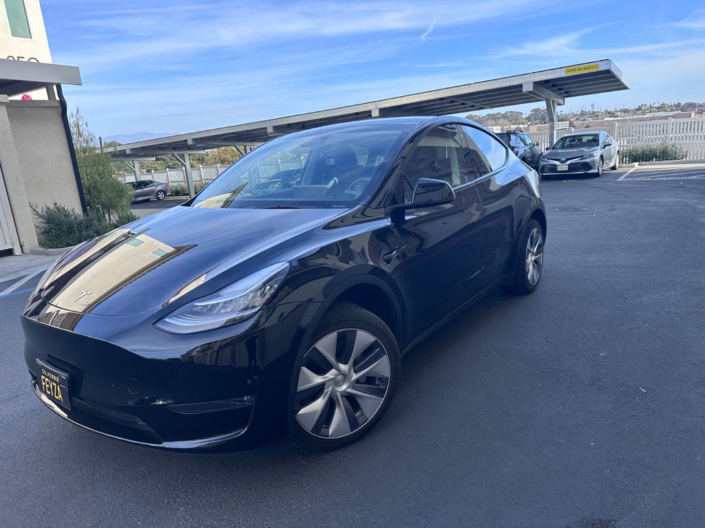2023 Tesla Model Y Long Range AWD