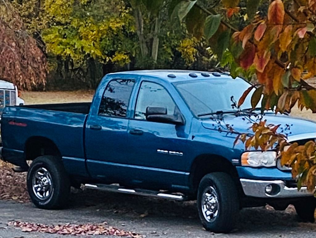 2004 Dodge Ram 2500 truck Slt