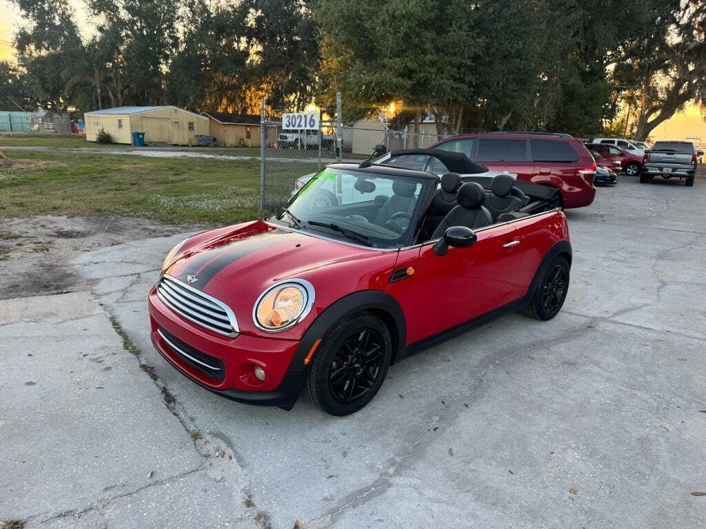 2012 Mini Cooper Base convertible