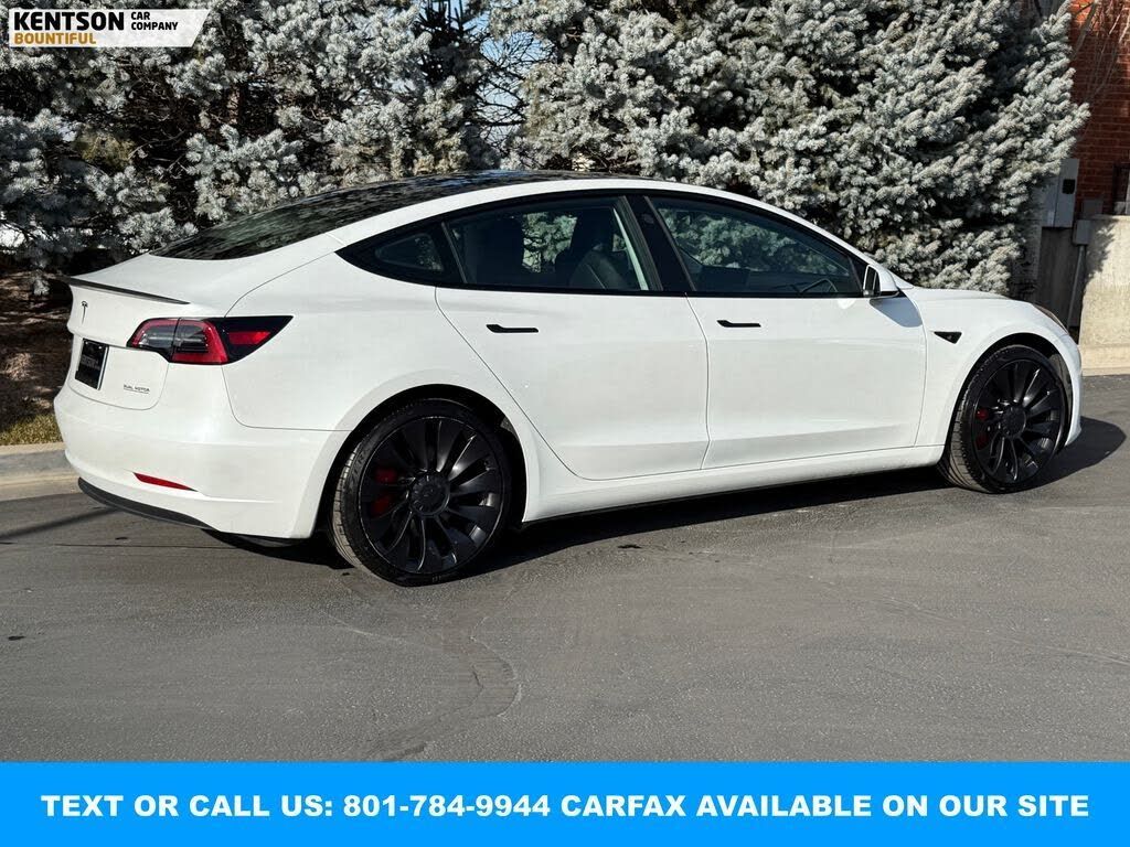 2023 Tesla Model 3 Performance
