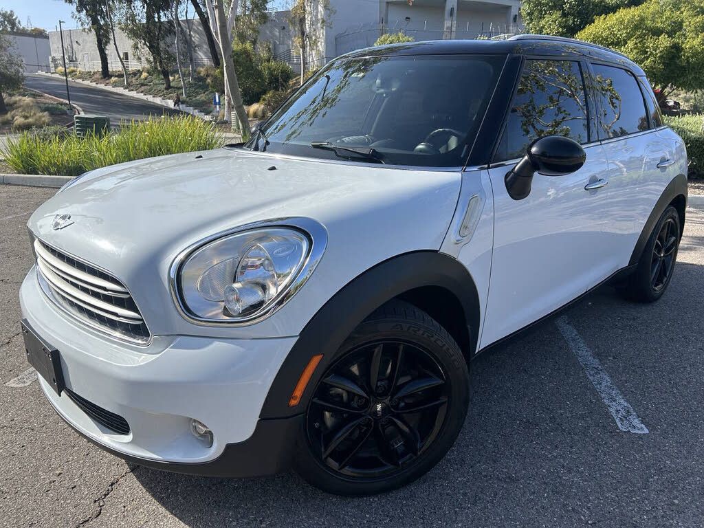 2016 Mini Countryman Cooper fwd