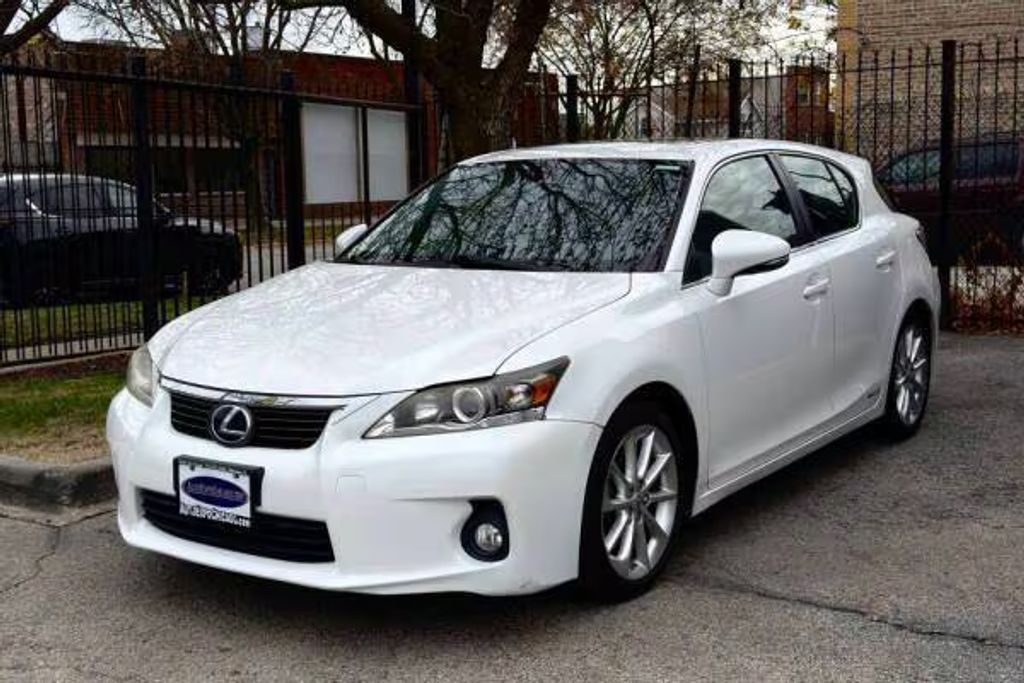 2013 Lexus Ct 200h Base