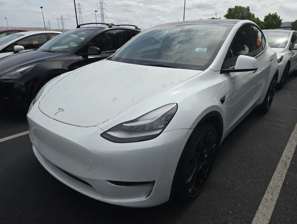 2022 Tesla Model y Long range