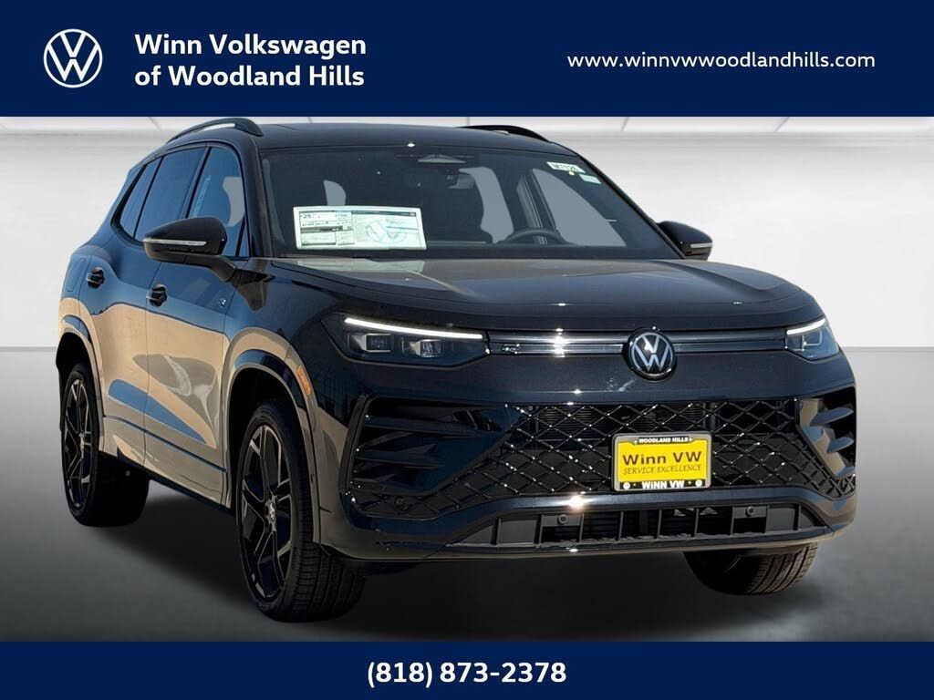 2026 Volkswagen Tiguan SE R-Line Black