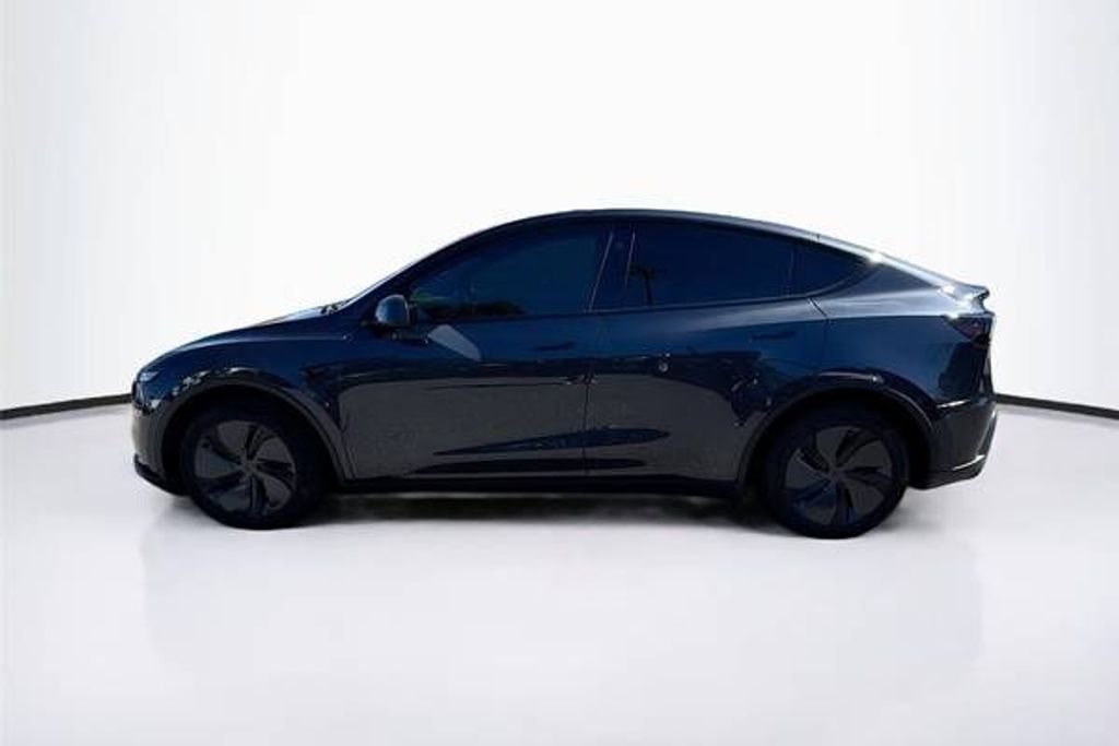 2026 Tesla Model y Long range launch series
