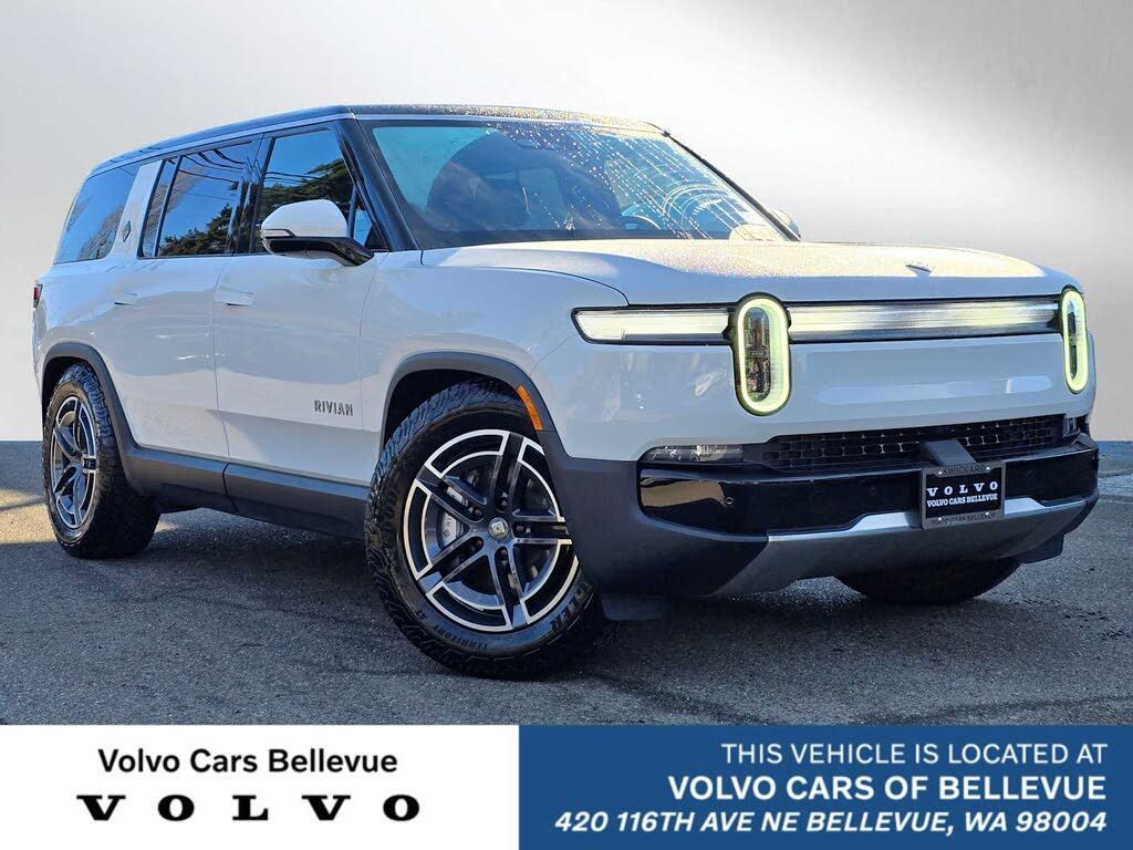 2025 Rivian R1s Adventure dual motor awd