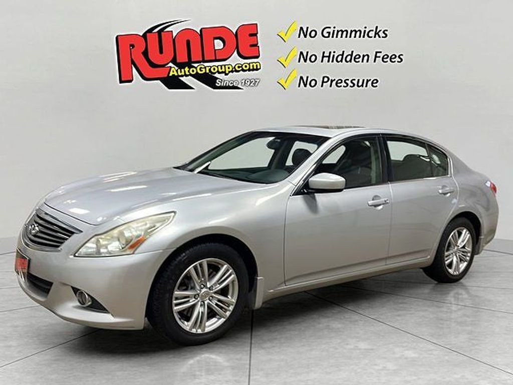 2013 Infiniti G37x Base