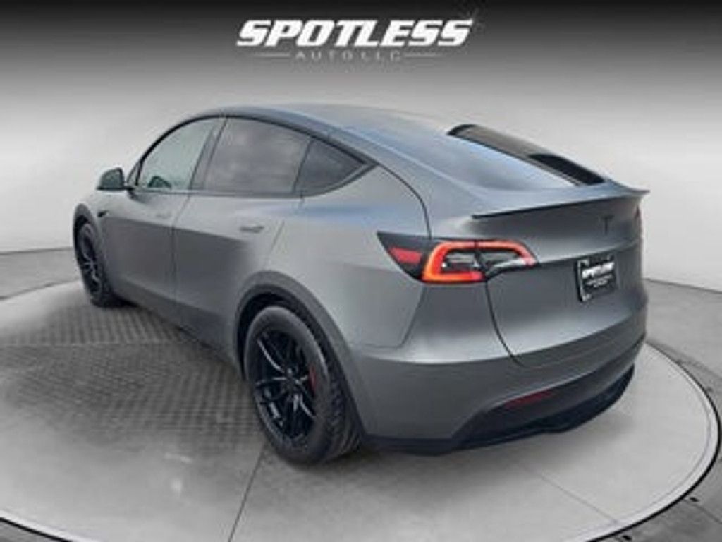 2023 Tesla Model Y Performance