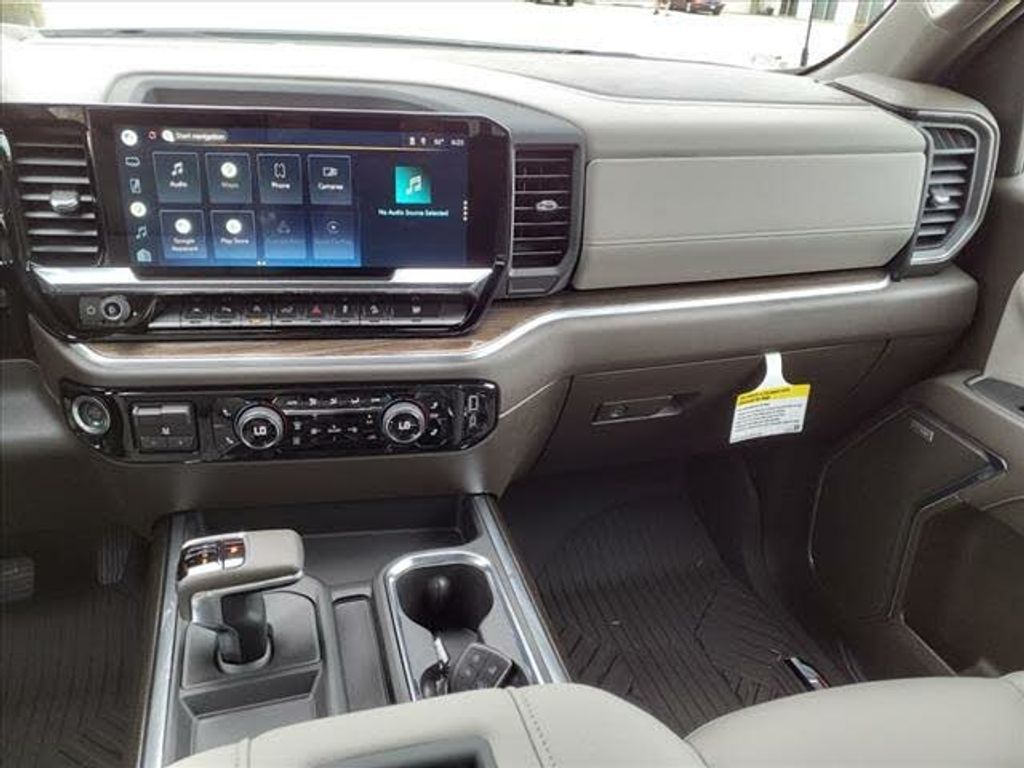 Image 2022 Chevrolet Silverado 1500 Rst crew cab 4wd